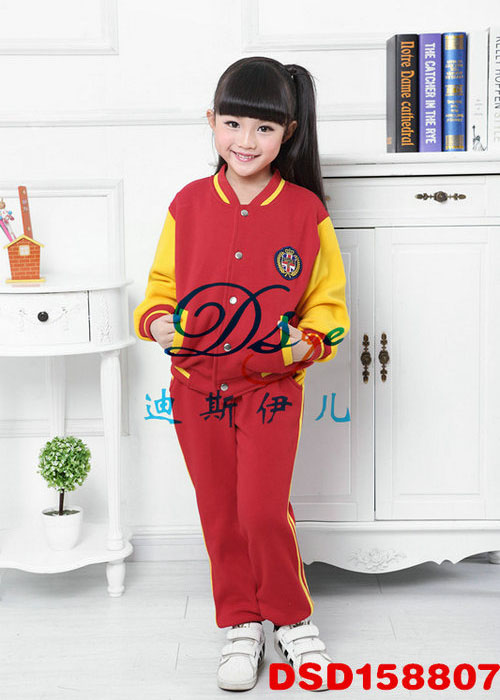 DSD158807 冬季運(yùn)動(dòng)服